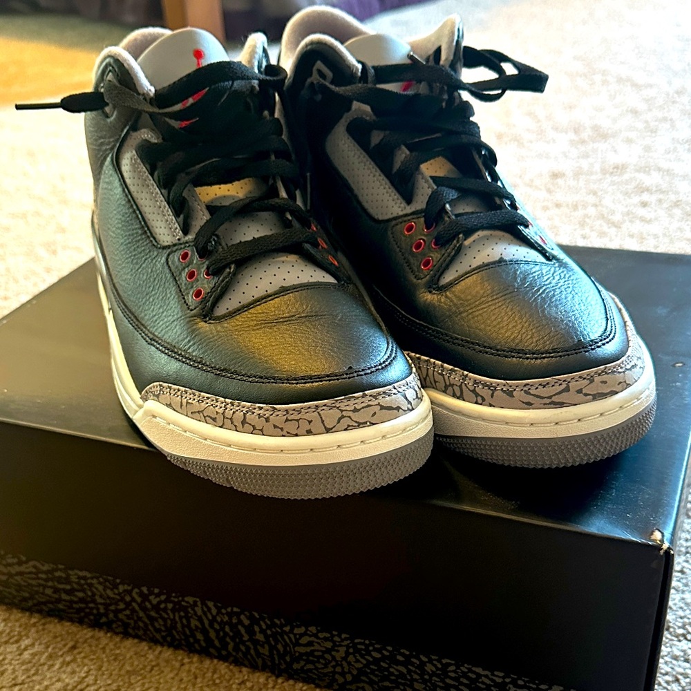 Nike Air Jordan 3 Retro Black Cement Size 10.5
